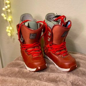 Burton Snowboard Boots - used once